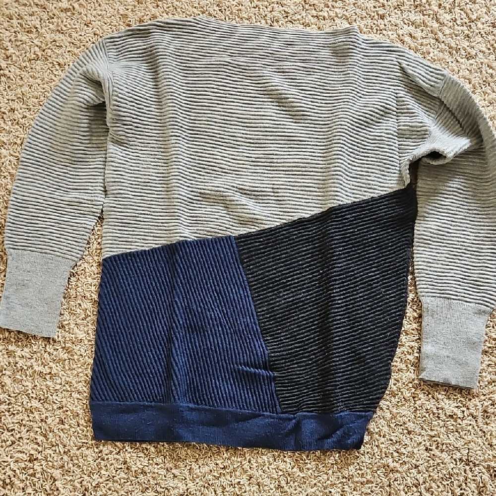 DKNY Men's Striped Gray and Navy Crewneck Sweater